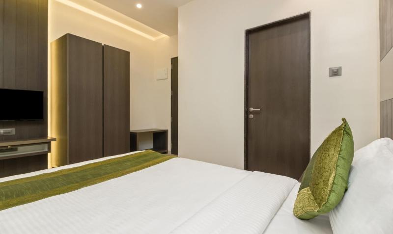 Hotel Oyster Suite image