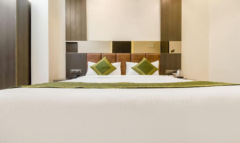 Hotel Oyster Suite image