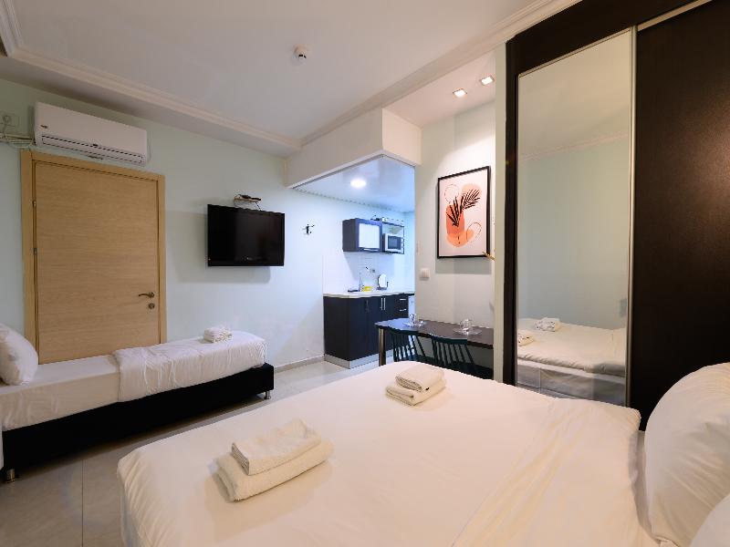 Marina Beach Hotel image