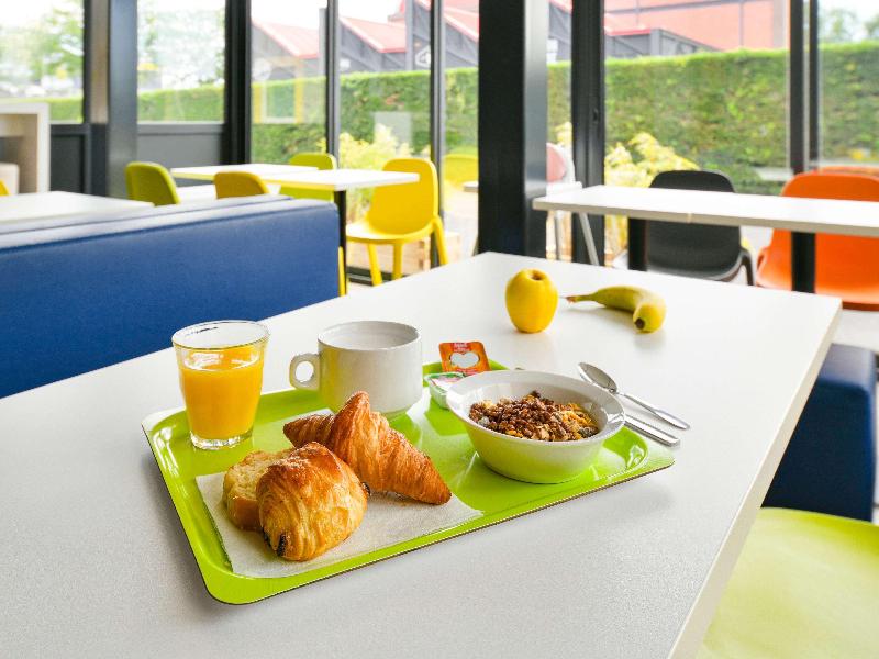 Ibis Budget Clermont Ferrand Sud Aubière image