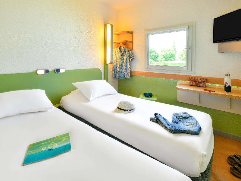 Ibis Budget Clermont Ferrand Sud Aubière image