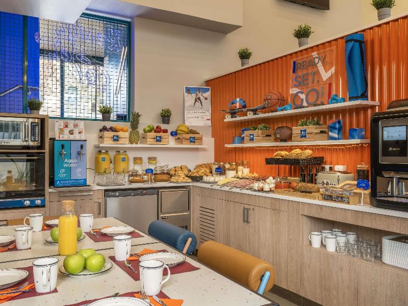 Ibis Budget Valencia Centro Puerto image