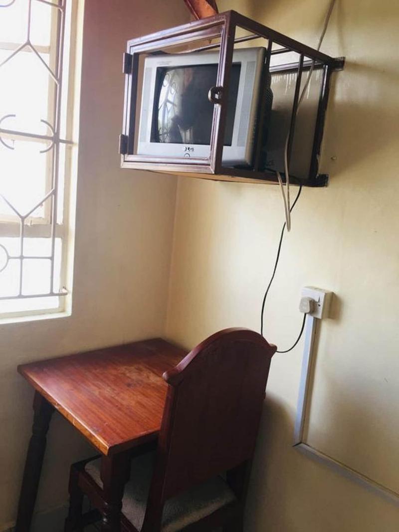 Sir James Hotel image