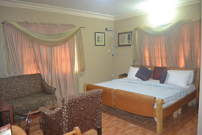 Sena Hotel And Resort image