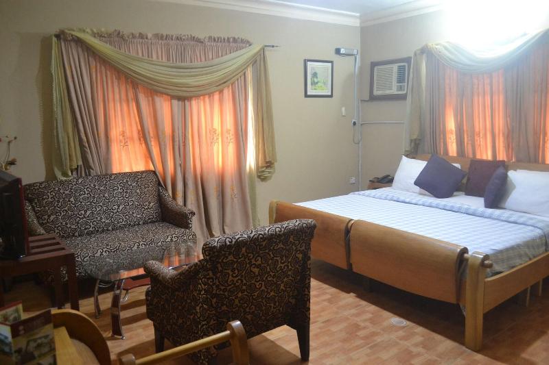 Sena Hotel And Resort image