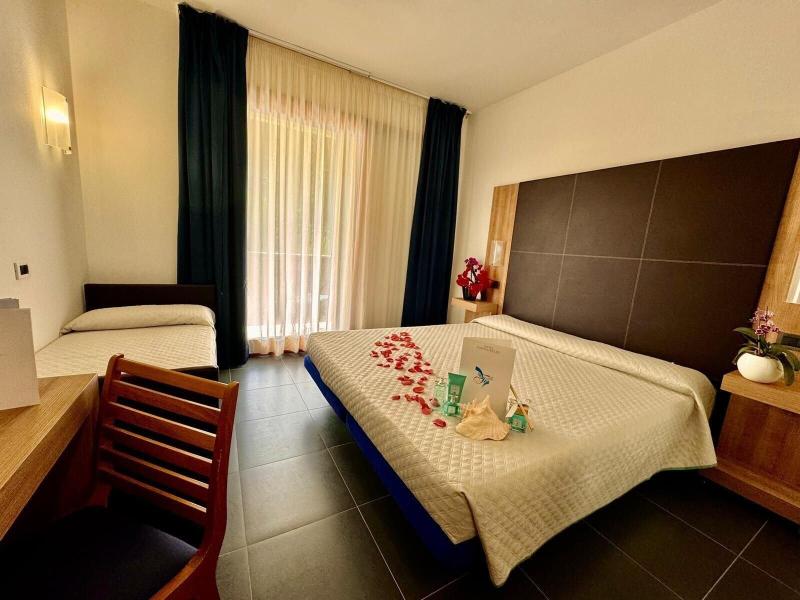 Hotel Fontalleccio image