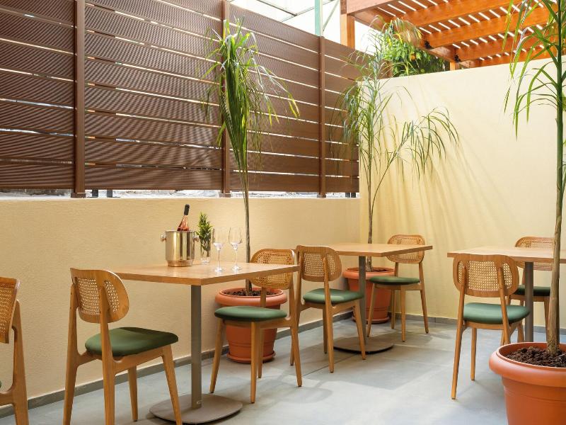 Aã§ai Plant Based Hotel