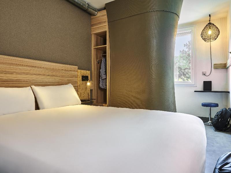 Ibis Budget Paris Porte De La Chapelle-Aréna image