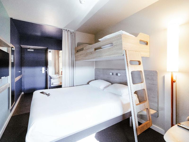 Ibis Budget Luxembourg Aéroport image