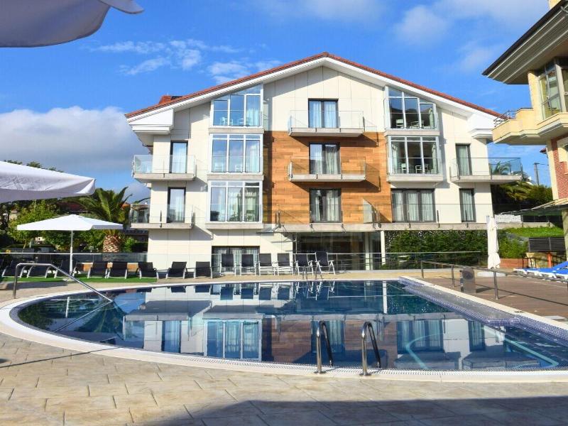 Playa Joyel Family Rooms image