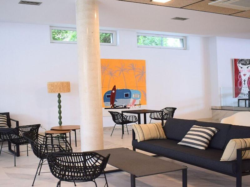 Playa Joyel Family Rooms image