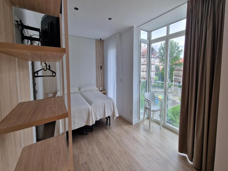 Playa Joyel Family Rooms image