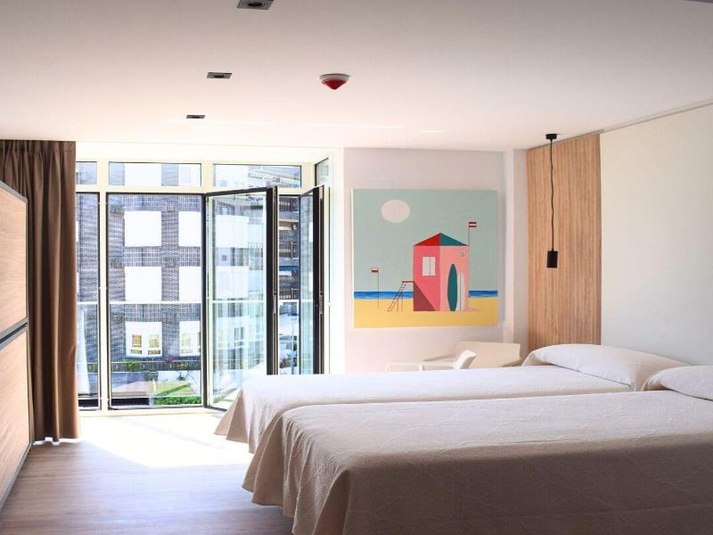 Playa Joyel Family Rooms image