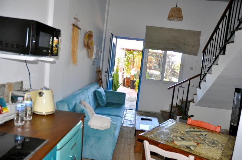Sunside Inn Hotel Kyrenia image