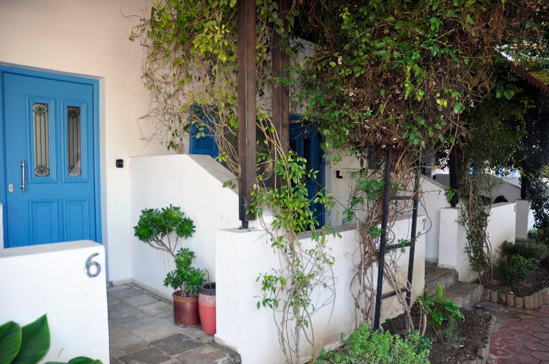 Sunside Inn Hotel Kyrenia image