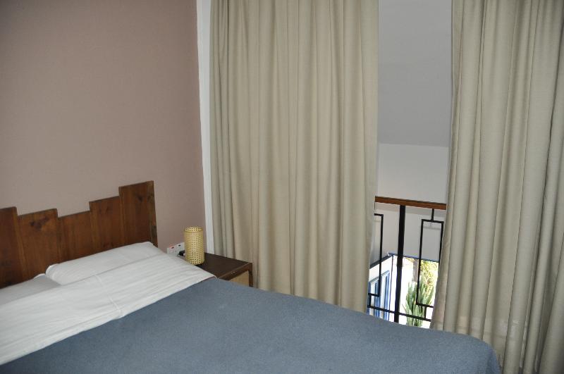 Sunside Inn Hotel Kyrenia image