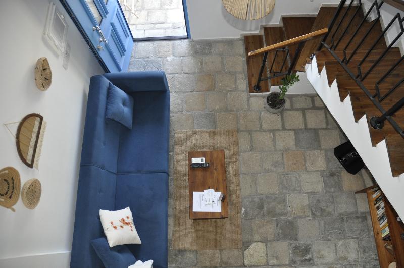 Sunside Inn Hotel Kyrenia image