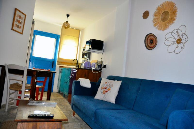 Sunside Inn Hotel Kyrenia image