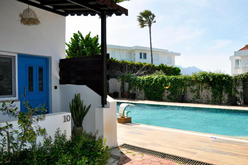 Sunside Inn Hotel Kyrenia image