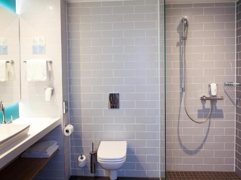 Holiday Inn Express & Suites Monheim am Rhein image