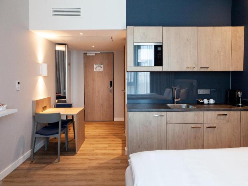 Holiday Inn Express & Suites Monheim am Rhein image