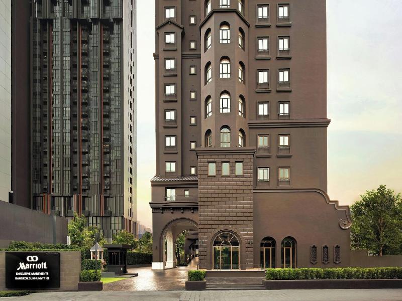 Marriott Executive Apartments Sukhumvit 101 image