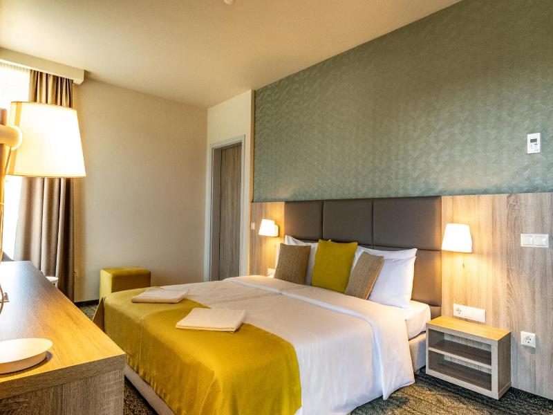 Lignum Hotel image
