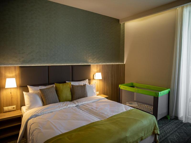 Lignum Hotel image