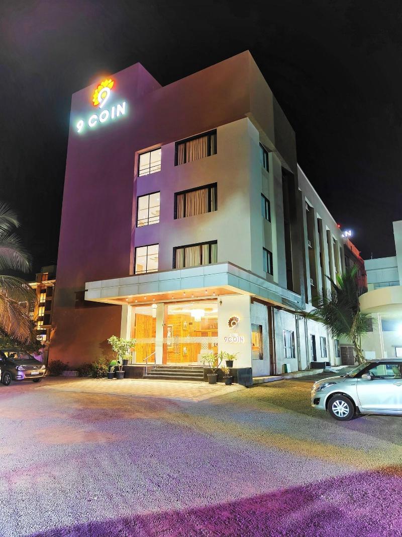 Hotel 9 Coin image