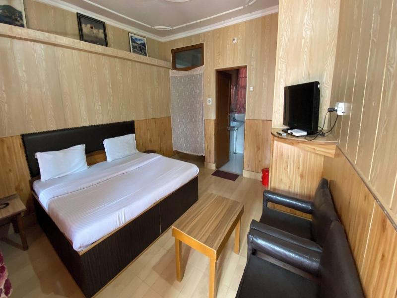 Hotel Ekant Lodge image