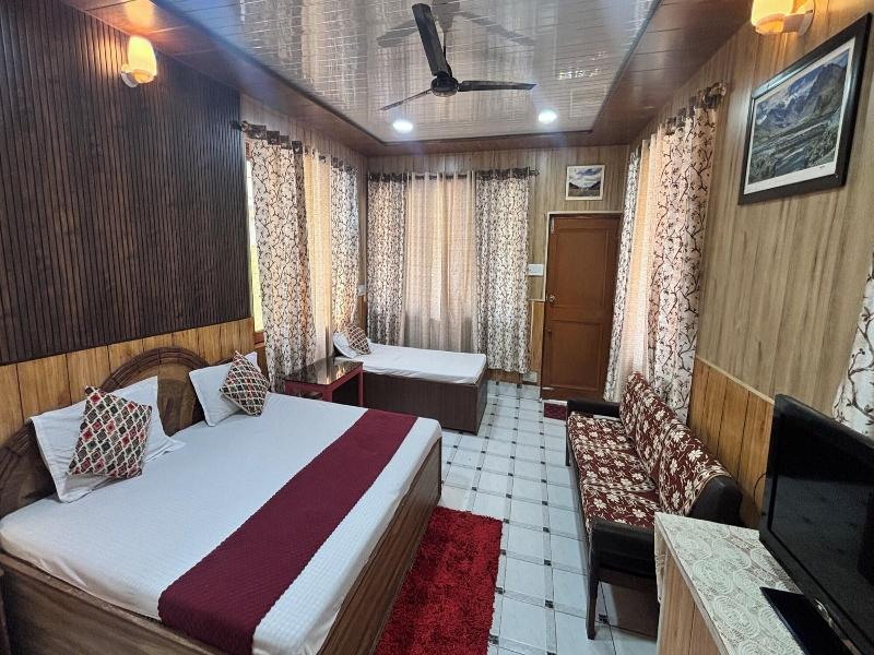 Hotel Ekant Lodge image