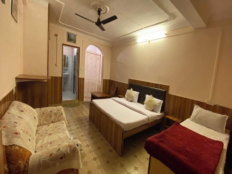 Hotel Ekant Lodge image