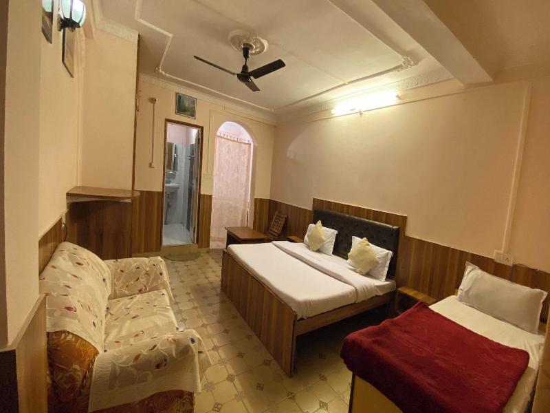 Hotel Ekant Lodge image
