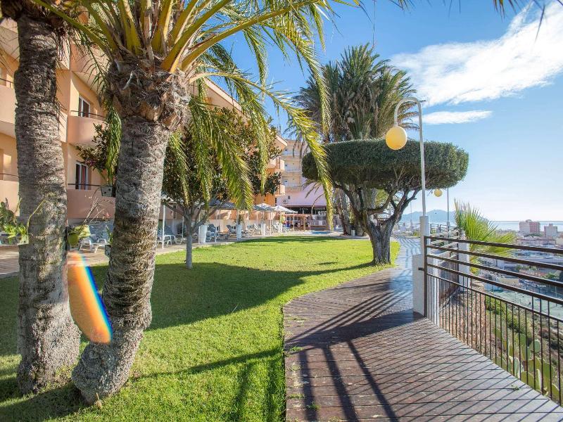 Ramada Resort By Wyndham Puerto De Mazarron image