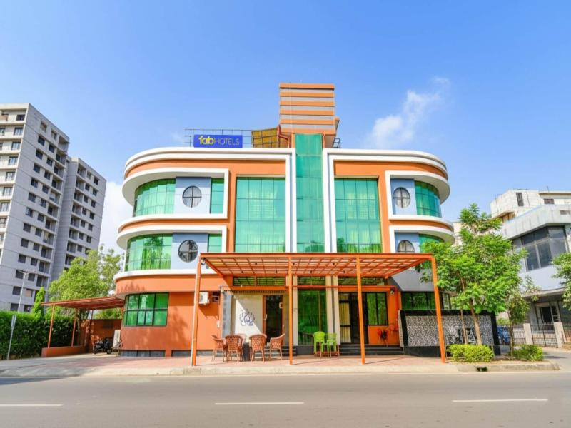 Fabhotel Siddharth Corporate image