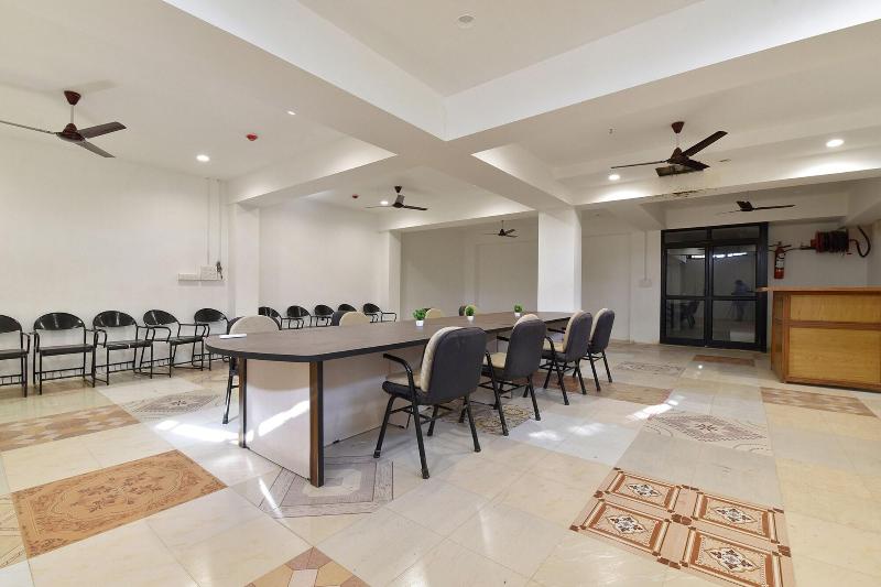 Fabhotel Siddharth Corporate image