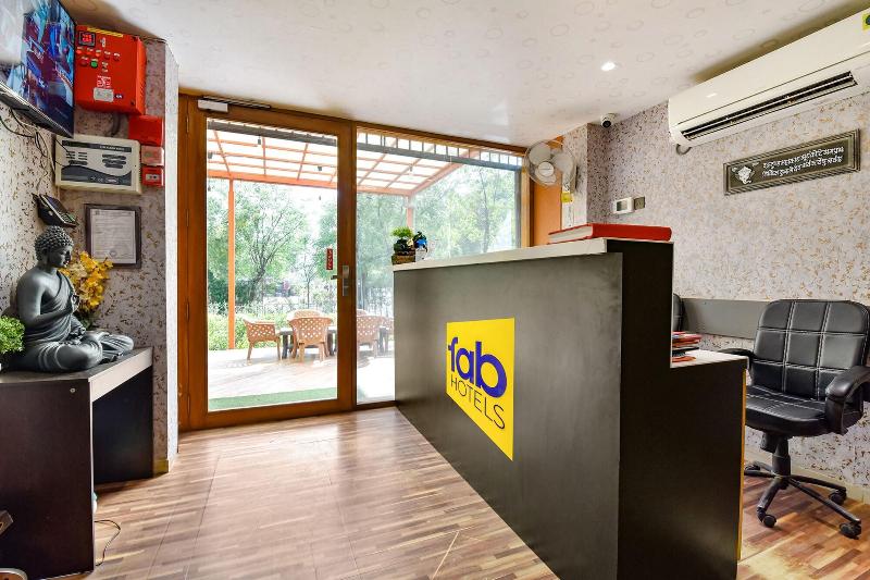 Fabhotel Siddharth Corporate image