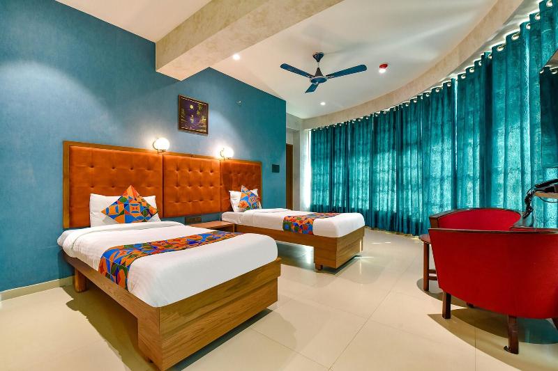 Fabhotel Siddharth Corporate image