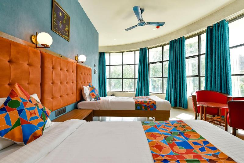 Fabhotel Siddharth Corporate image