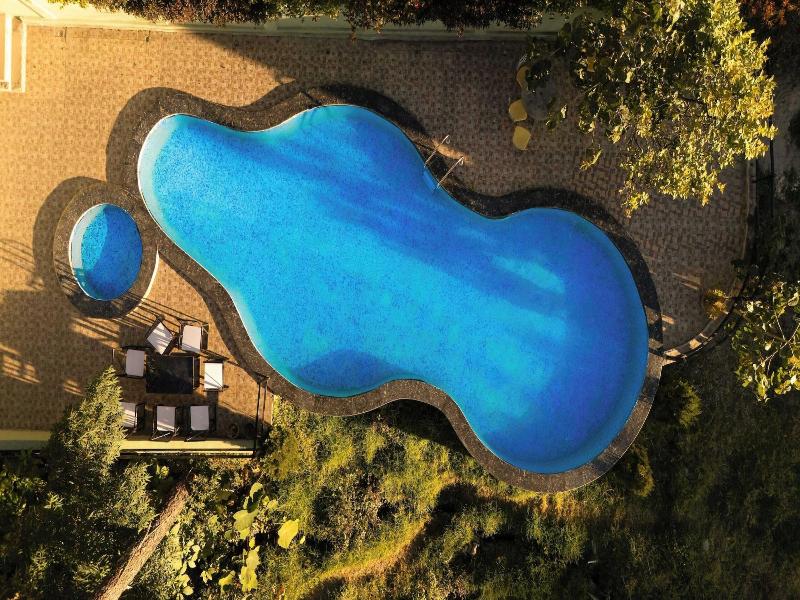 Paradise Pool By Beyond Stay image