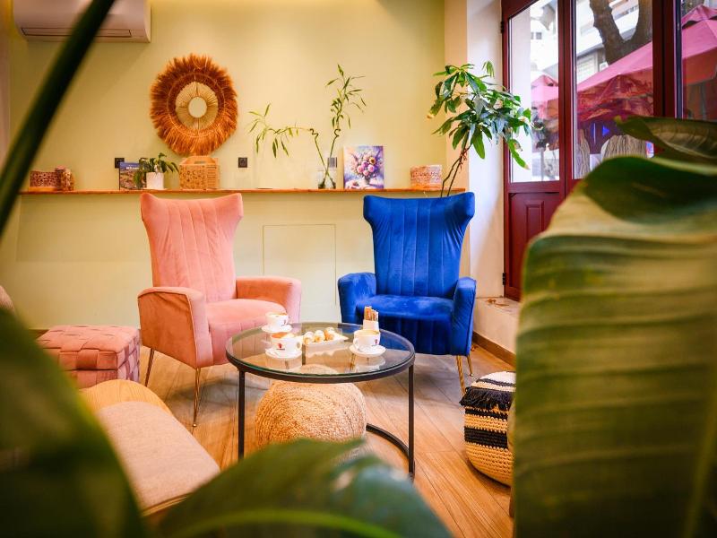 The Maroon Bottle Luxury Suites