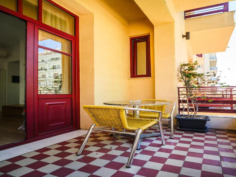 The Maroon Bottle Luxury Suites