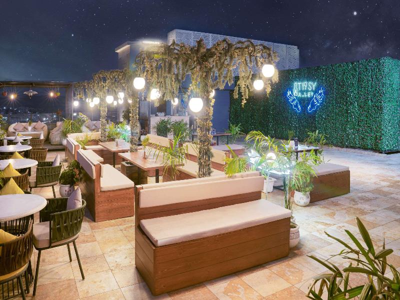 Clarion Hotel Dehradun image