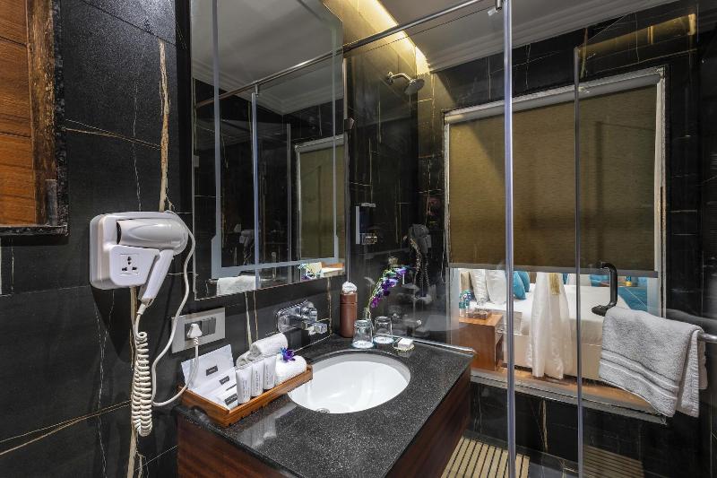 Clarion Hotel Dehradun image