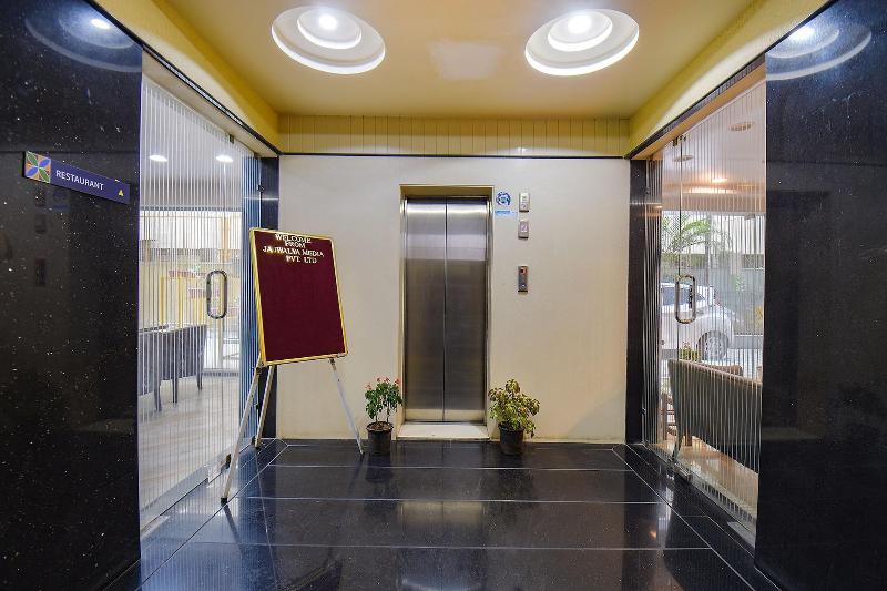 Fabhotel Sr Wakad image