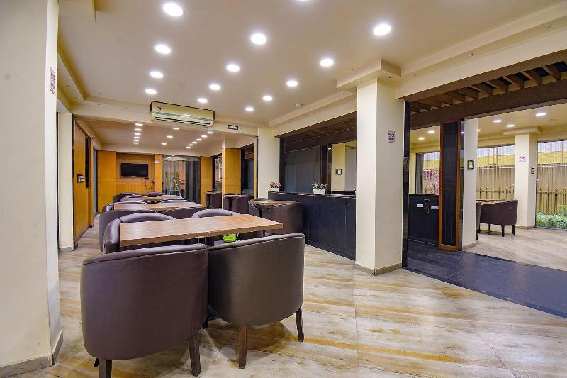 Fabhotel Sr Wakad image