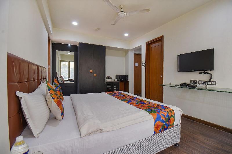 Fabhotel Sr Wakad image