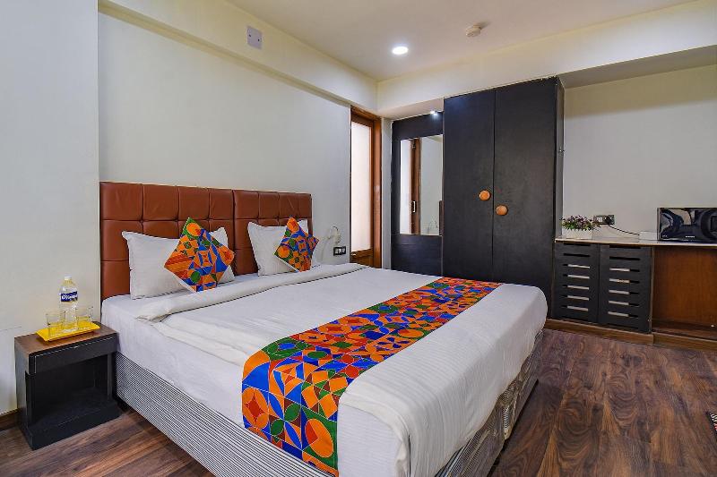 Fabhotel Sr Wakad image