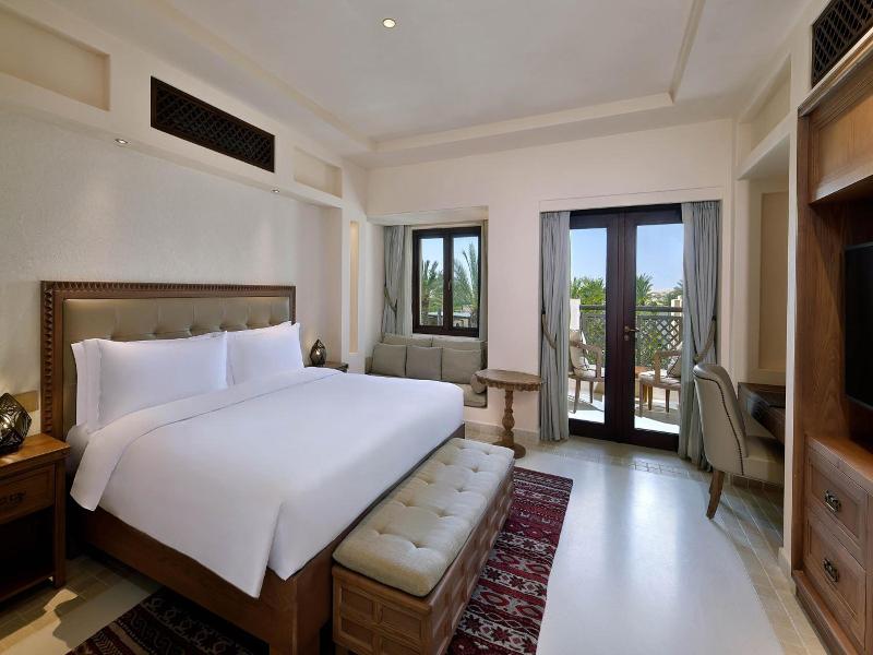 Al Wathba A Luxury Collection