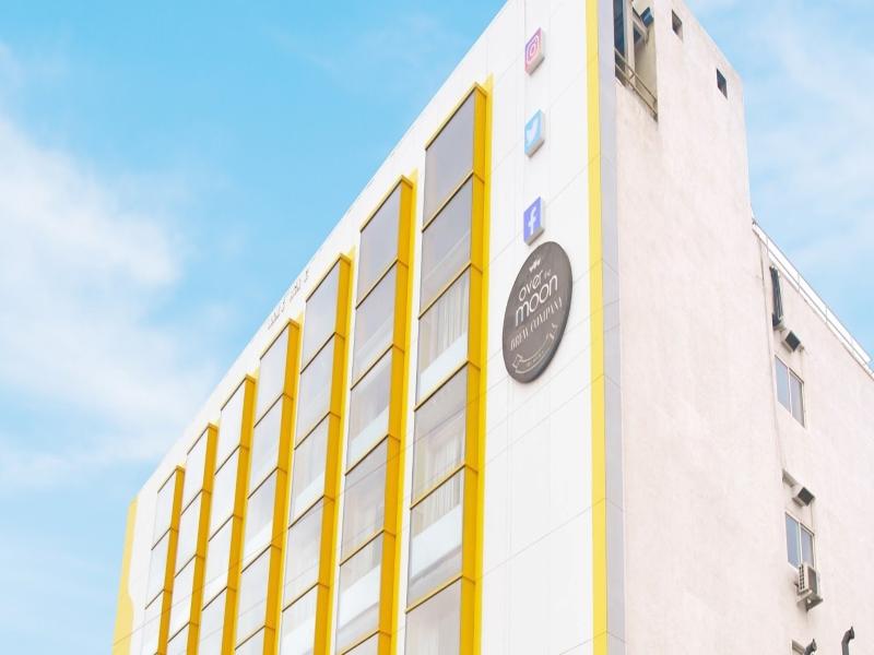 Bloom Hotel - Gachibowli — exterior view